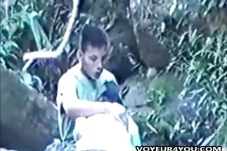 काम पर एक श्यामला लड़की के साथ यौन संबंध रखने वाले दो लोग सेक्सी बफ मूवी हिंदी