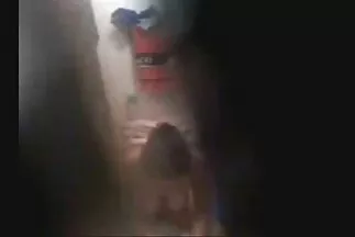 आराध्य किशोर उसके फुल मूवी वीडियो में सेक्सी स्तन हिलाता है और एक पेशी दोस्त के साथ एक आदमी स्विच