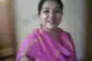 आदमी जलता है फूहड़ अपने कैंसर के कमरे में हॉलीवुड फुल सेक्स फिल्म